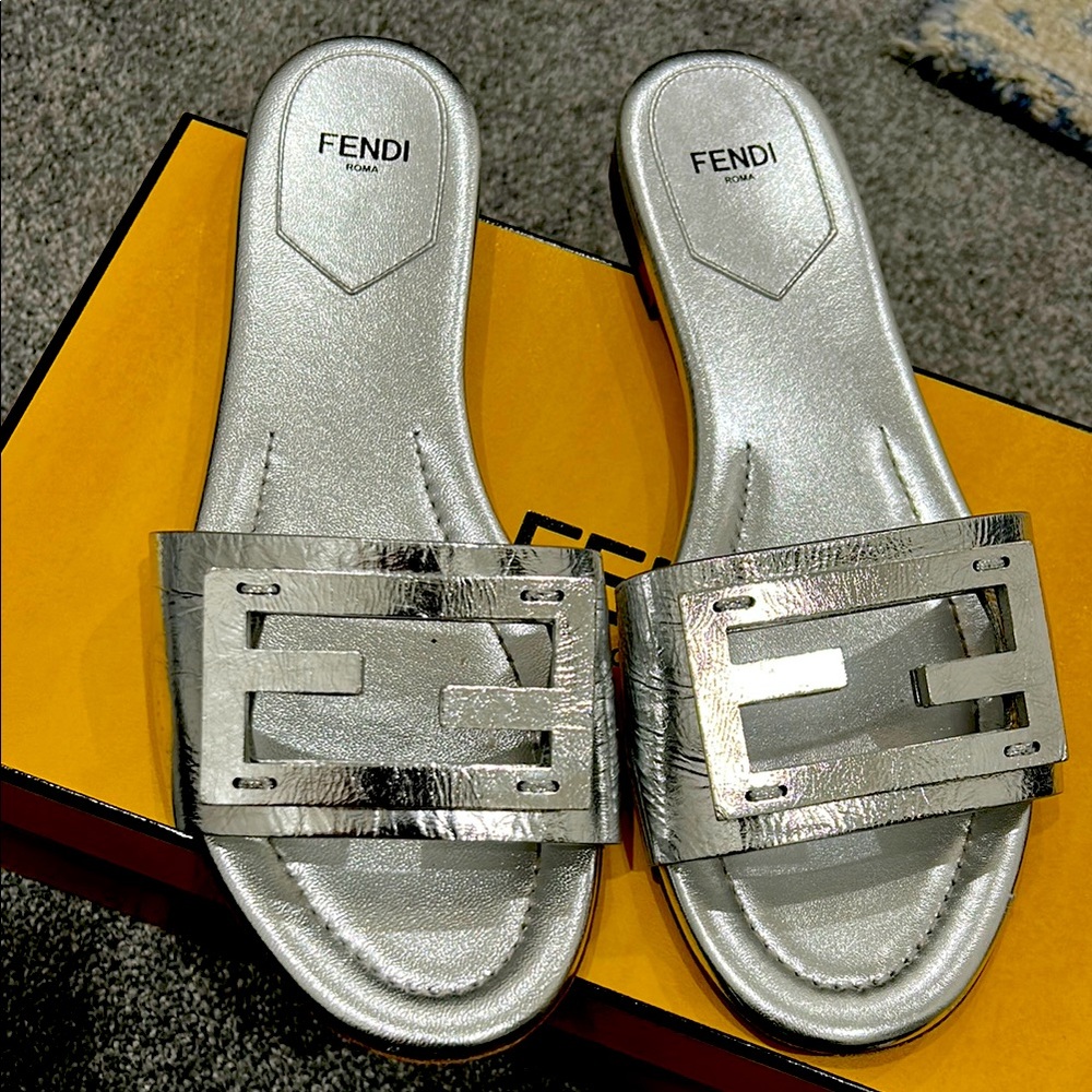 Fendi Women's Silver Slide Sandals, Size 37.5
